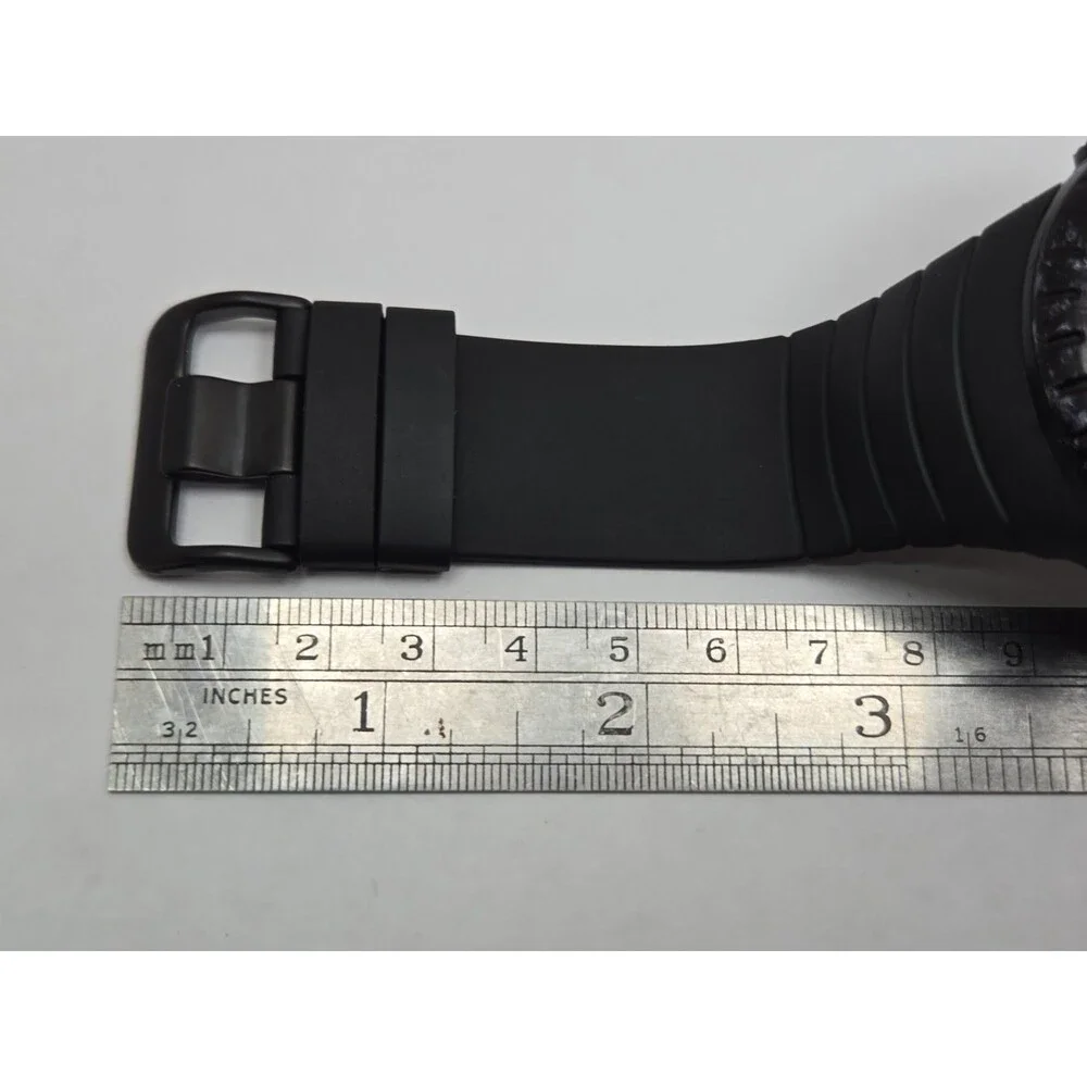 Suunto Core All Black Mens Digital Watch Altimeter Barometer Compass New Battery